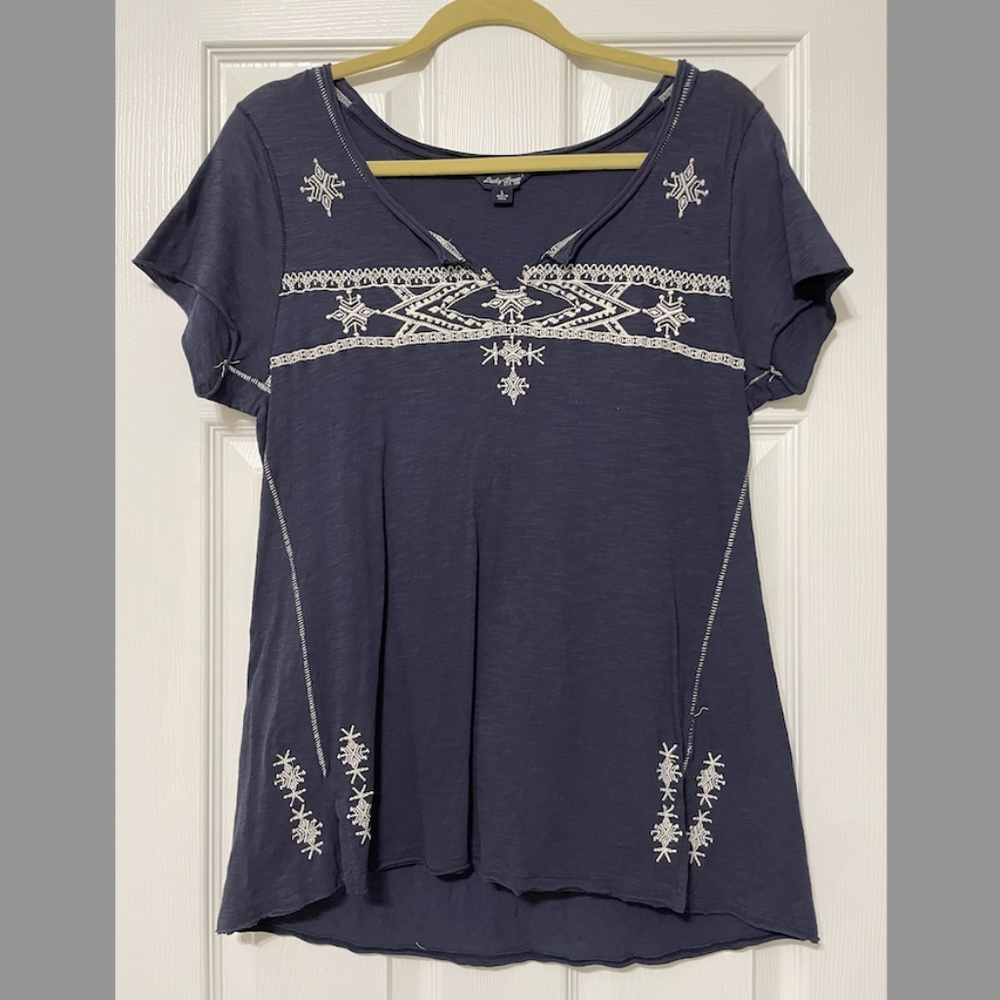 Lucky Brand Top (Navy, Size Large)